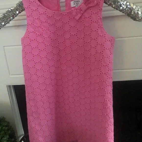 Crown & Ivy Kids Pink Eyelet Dress Sz6 - Picture 4 of 5